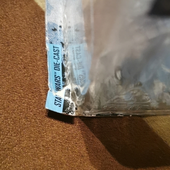 SEALED Star wars collectible rogue one the striker vs x wing fighter - Picture 6 of 8